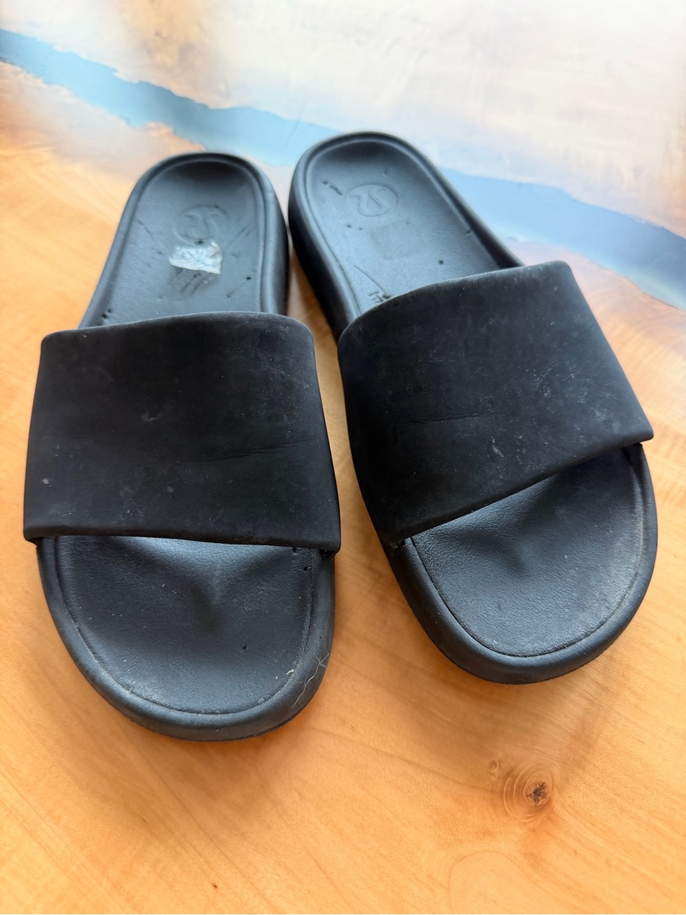 Lululemon Women’s Black Slide Sandals - Cushioned Comfort/ 9